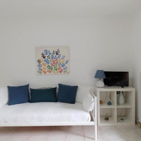Small Theater Apartment Epidaurus Εξωτερικό φωτογραφία